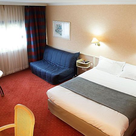Logis Lyon Est Porte De L'Ain Saint-Maurice-de-Beynost Ngoại thất bức ảnh